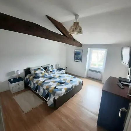 Maison Chaleureuse Avec Jardinet & Parking Gratuit * Eymet